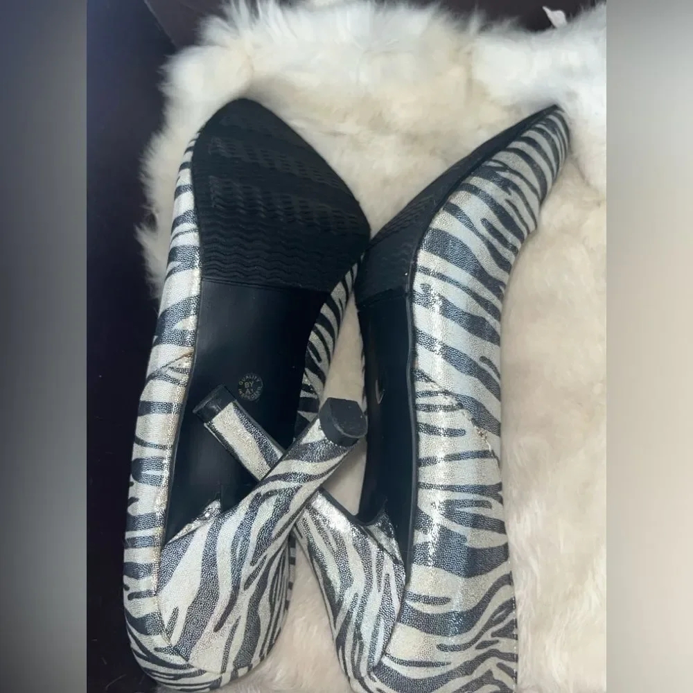 Zebra Glitter Y2K Pointed Toe Animal Print Heels Sz 8.5 M